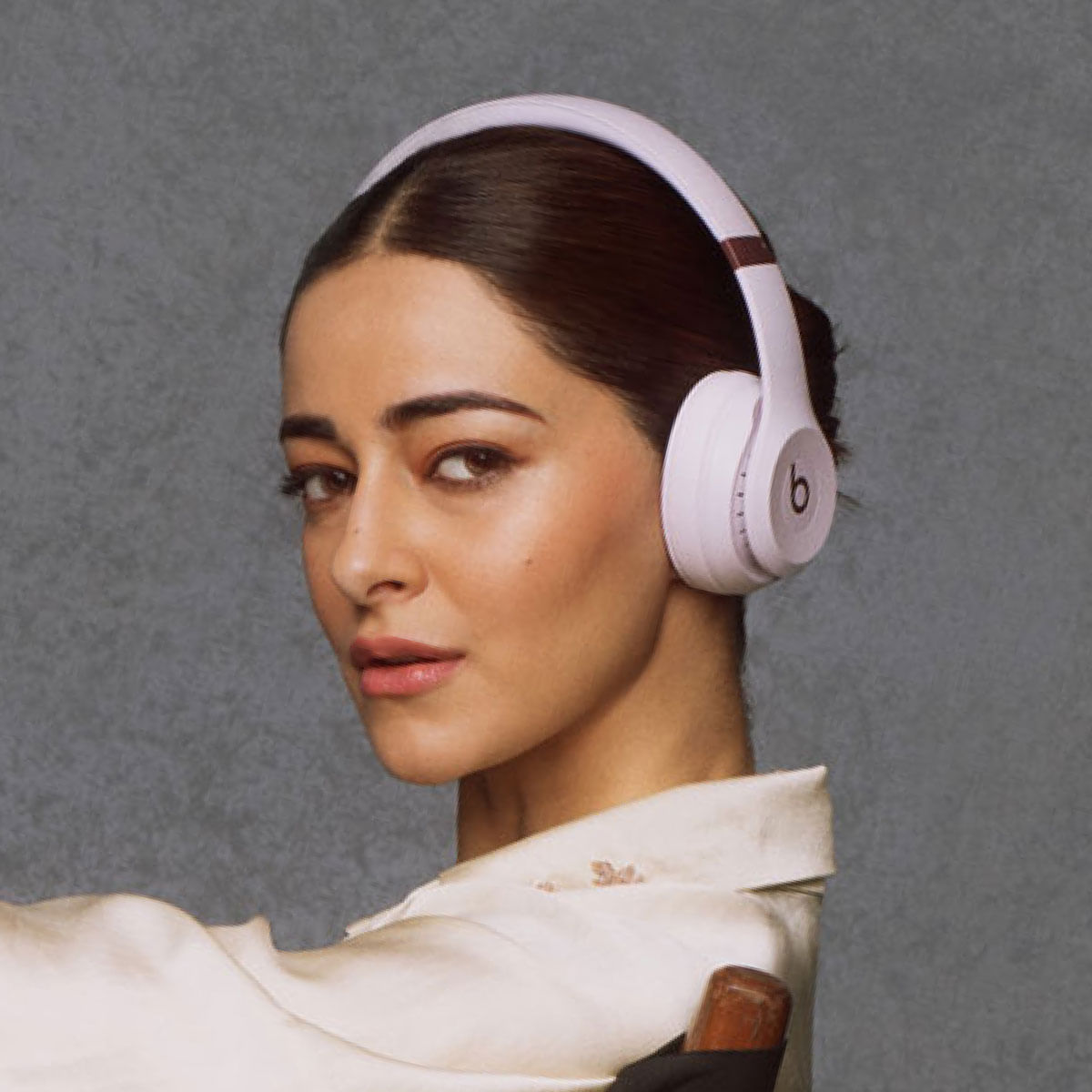 Beats - Solo 4 True Wireless On-Ear Headphones - Cloud Pink Beats - Solo 4 True Wireless On-Ear Headphones - Cloud Pink