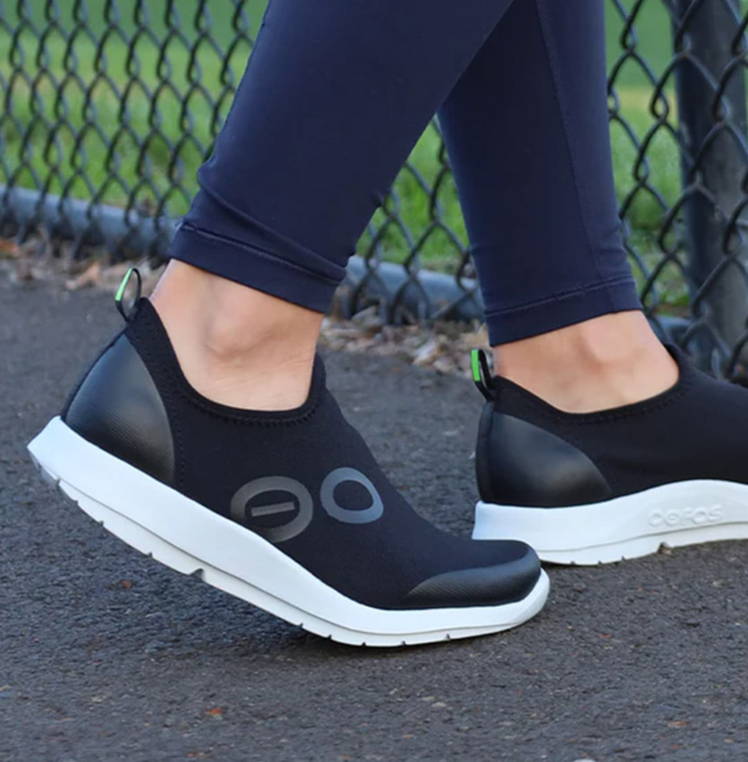 Women's Oofos, Oomg Sport Sneaker | Oprah Daily Shop Women's Oofos, Oomg Sport Sneaker | Oprah Daily Shop
