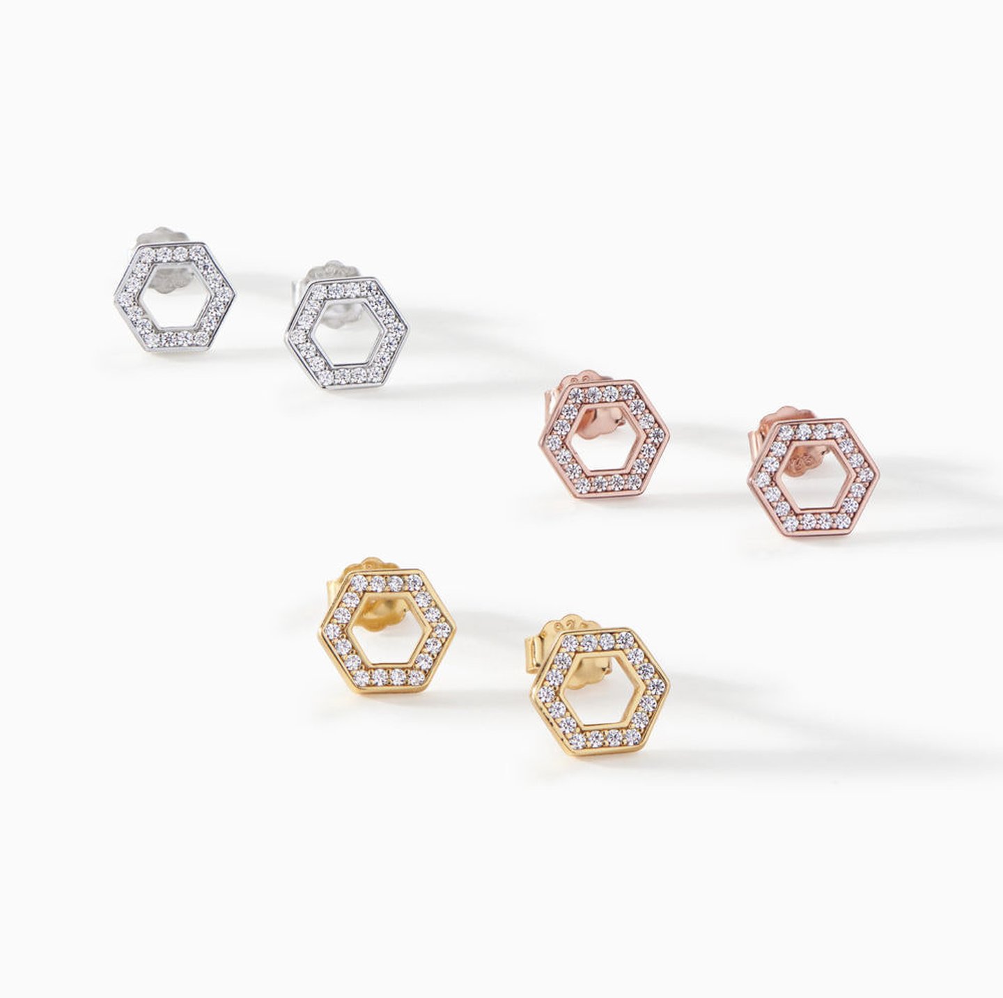 Olivia Stud in Gold