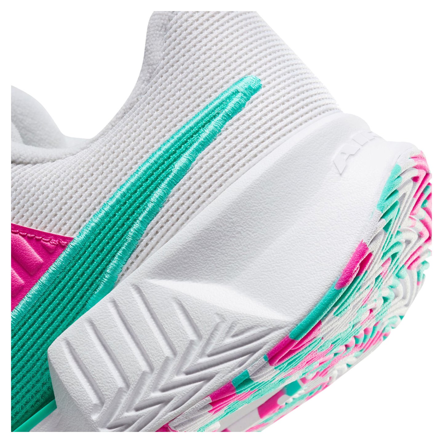 Women's Nike, Zoom Challenge Pickleball Shoe | Oprah Daily Shop