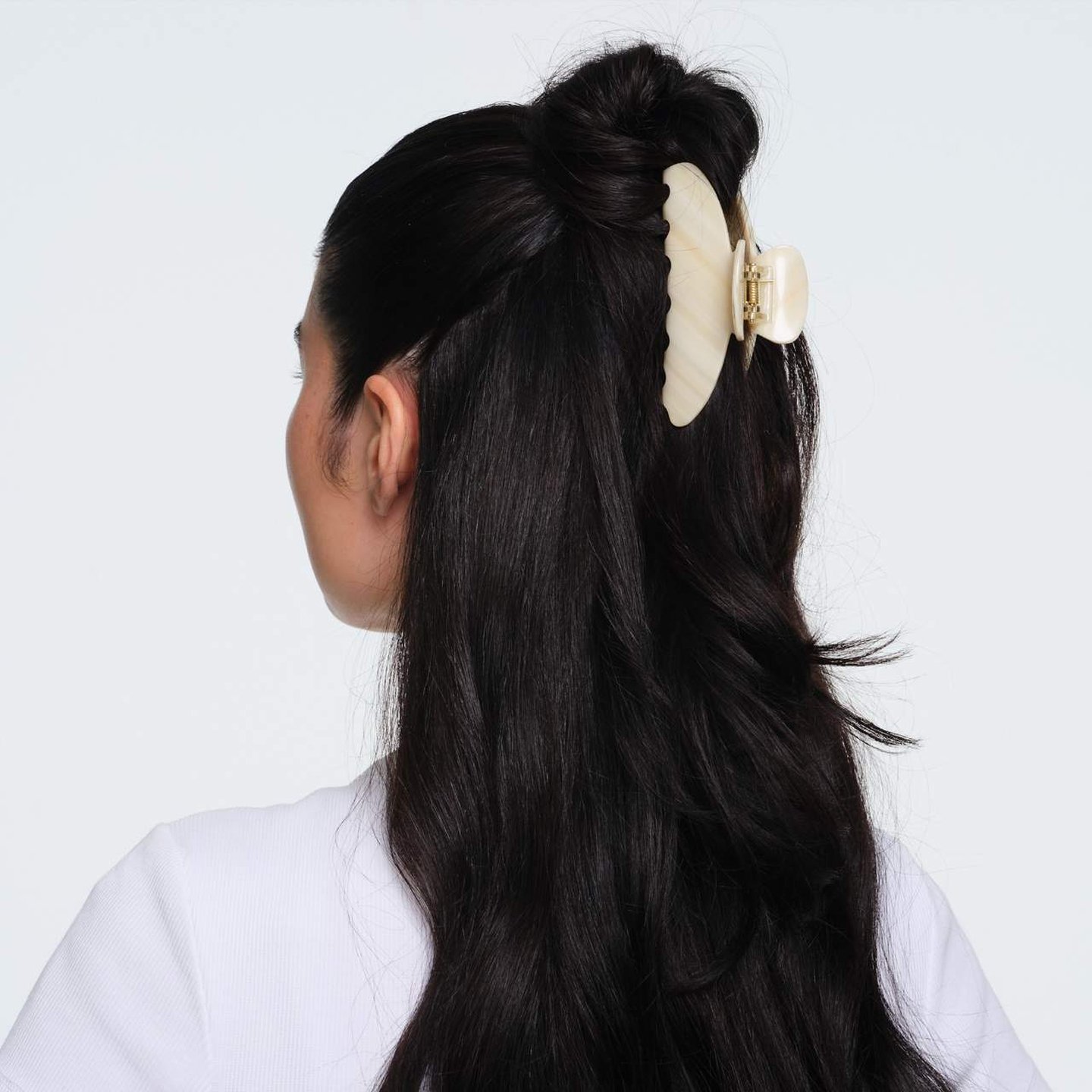 Big Effing Clip® Hair Claw In Buttercream | Oprah Daily Shop