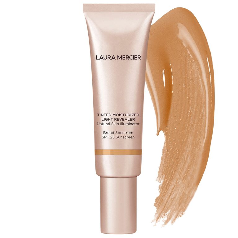 当店在庫してます！ Revealer Light Moisturizer Tinted Natural Illuminator Skin フェイスカラー
